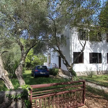 Apartman Gita Malinska